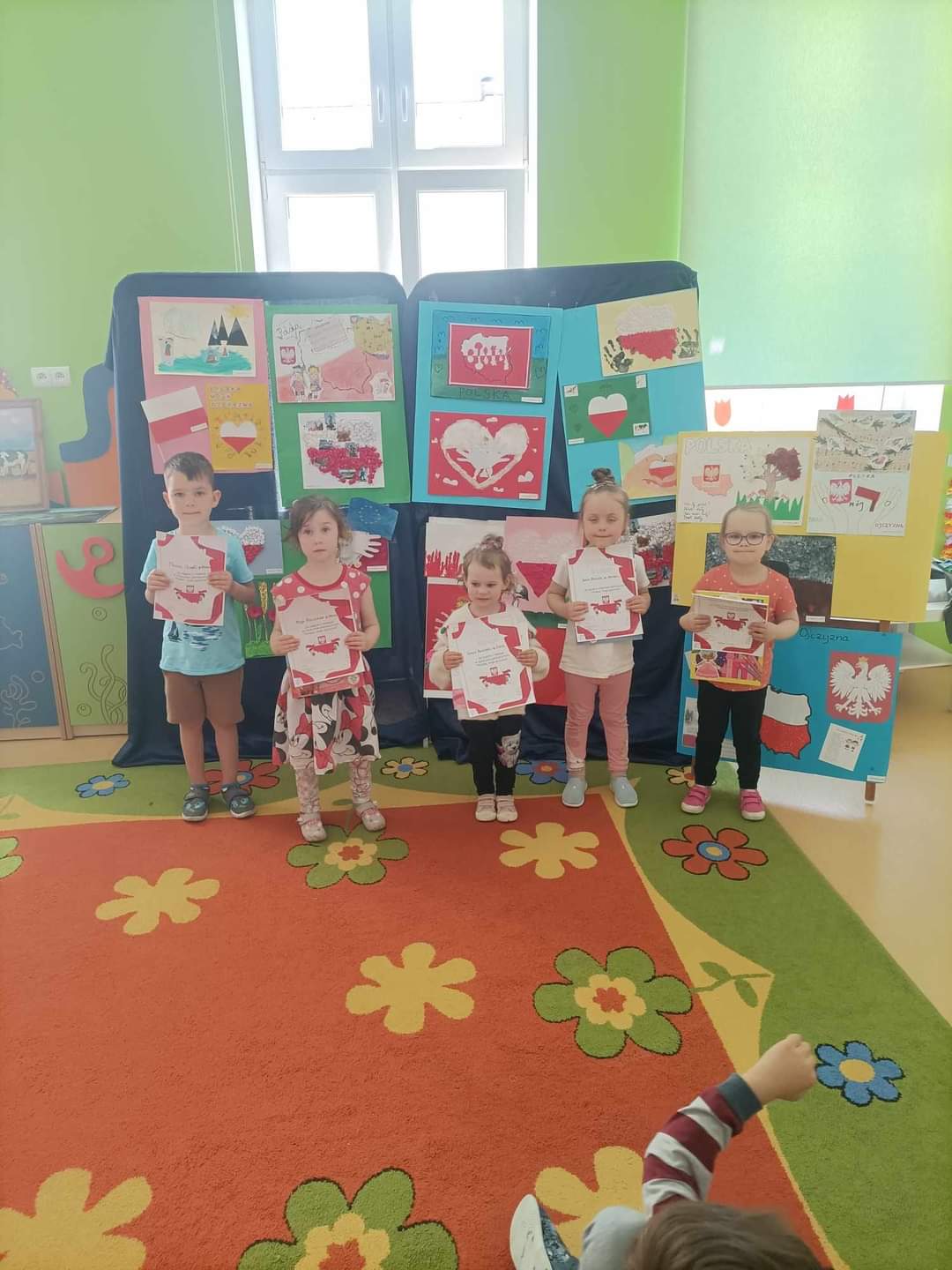 Rozstrzygnięcie konkursu patriotycznego "Polska moja ojczyzna"